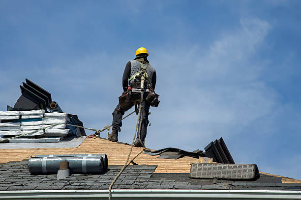 Professional Gutter Installation technician working in Havre de Grace, MD